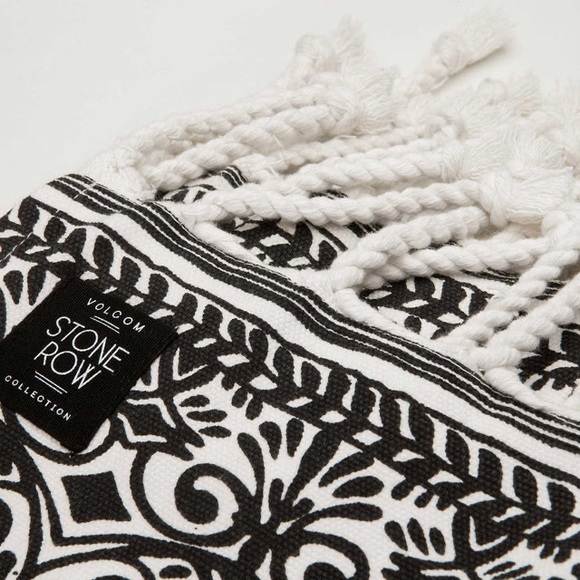 Volcom Stone Row Cotton Henna Blanket - Picture 2 of 10